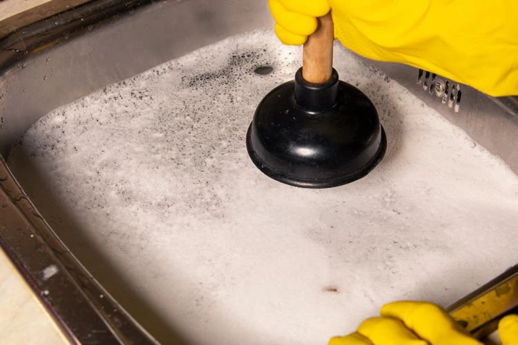 BiOHY Rohrreiniger (6x1l Flasche) | EXTRA STARK | Flüssiger, Hochkonzentrierter Abflussreiniger | Geruchsneutral | Für Alle Verstopfungen – Bild 7